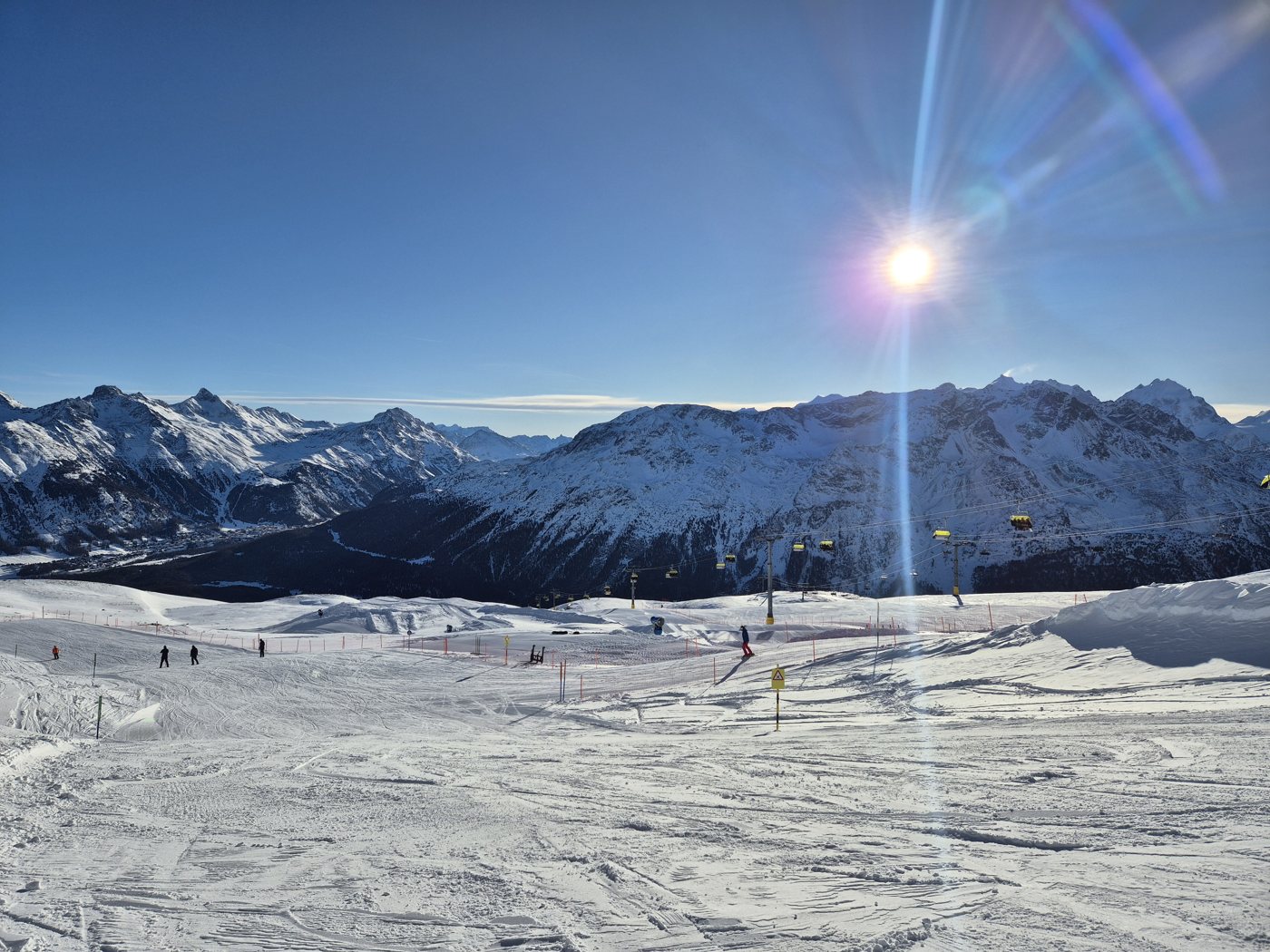 Skipiste im Skigebiet Corviglia bei St. Moritz